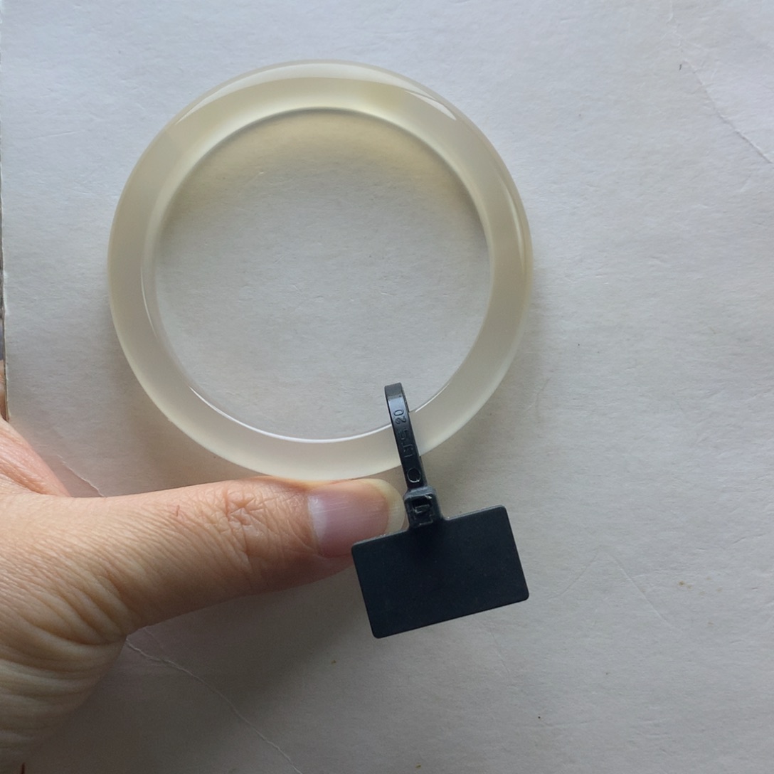 玛瑙/玉髓手镯未镶嵌鼎**饰58