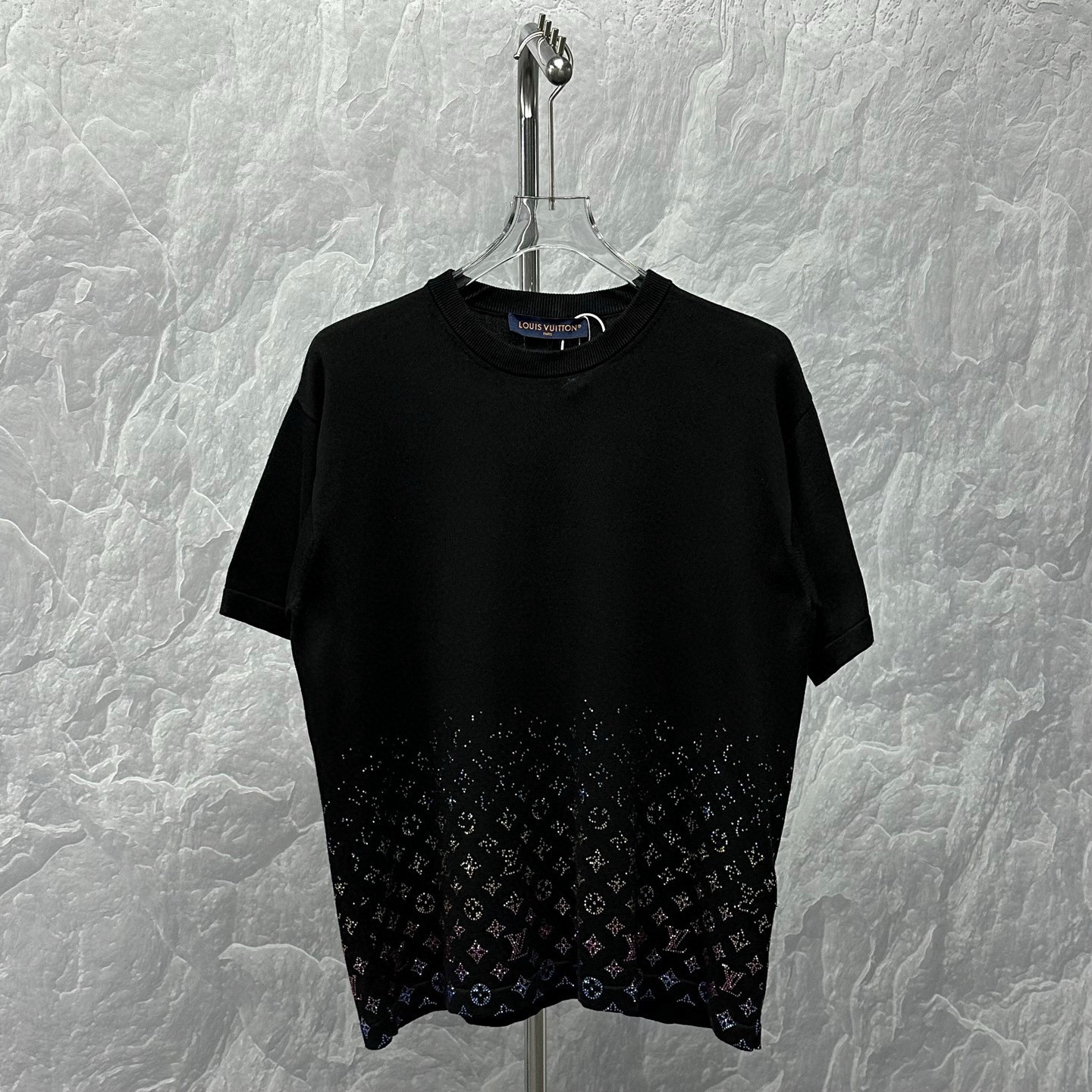 未使用 LouisVuitton/路易威登 SS25 渐变满印短袖 M码 J01861