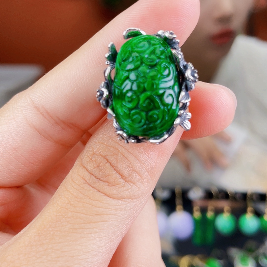 翡翠银S925镶嵌耳饰