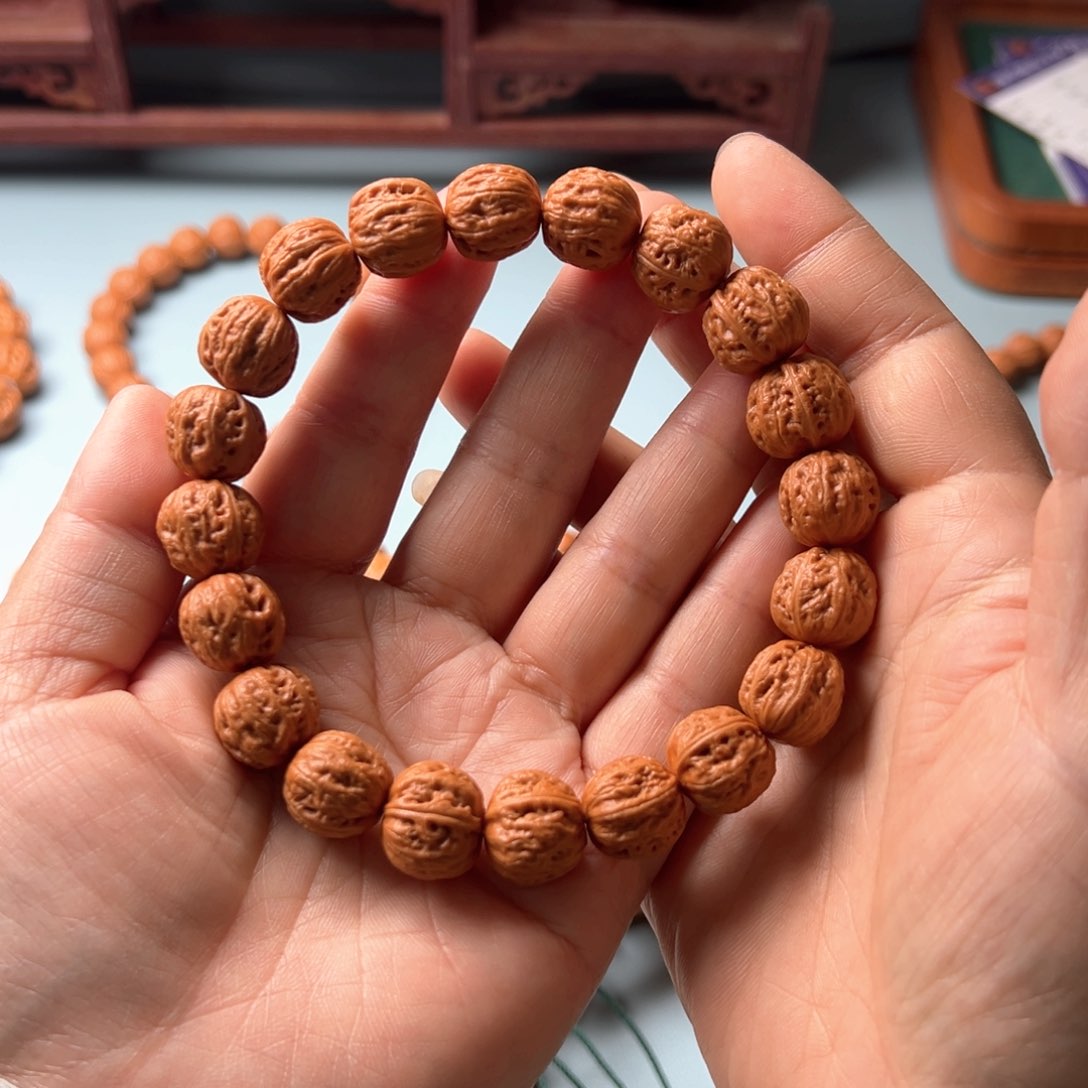 文玩核桃吊坠野生小核桃