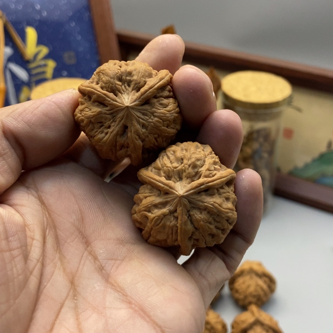 35尺寸雨花石三棱