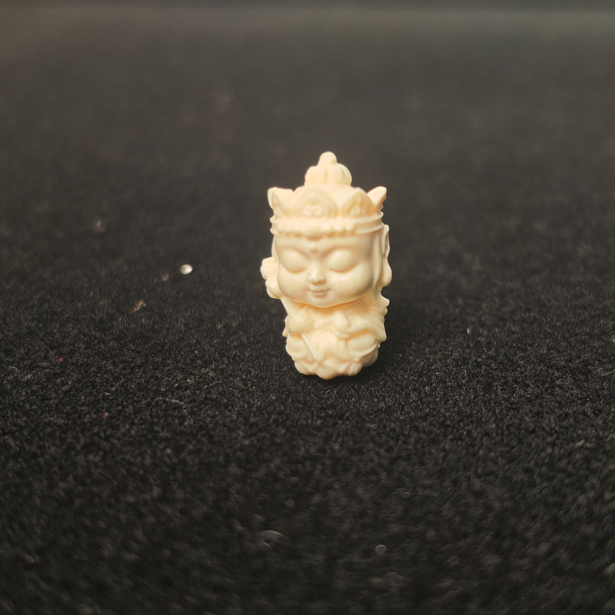 (C027)天然猛犸牙手工雕刻配饰顶珠腰珠 地藏唐僧 假一罚十