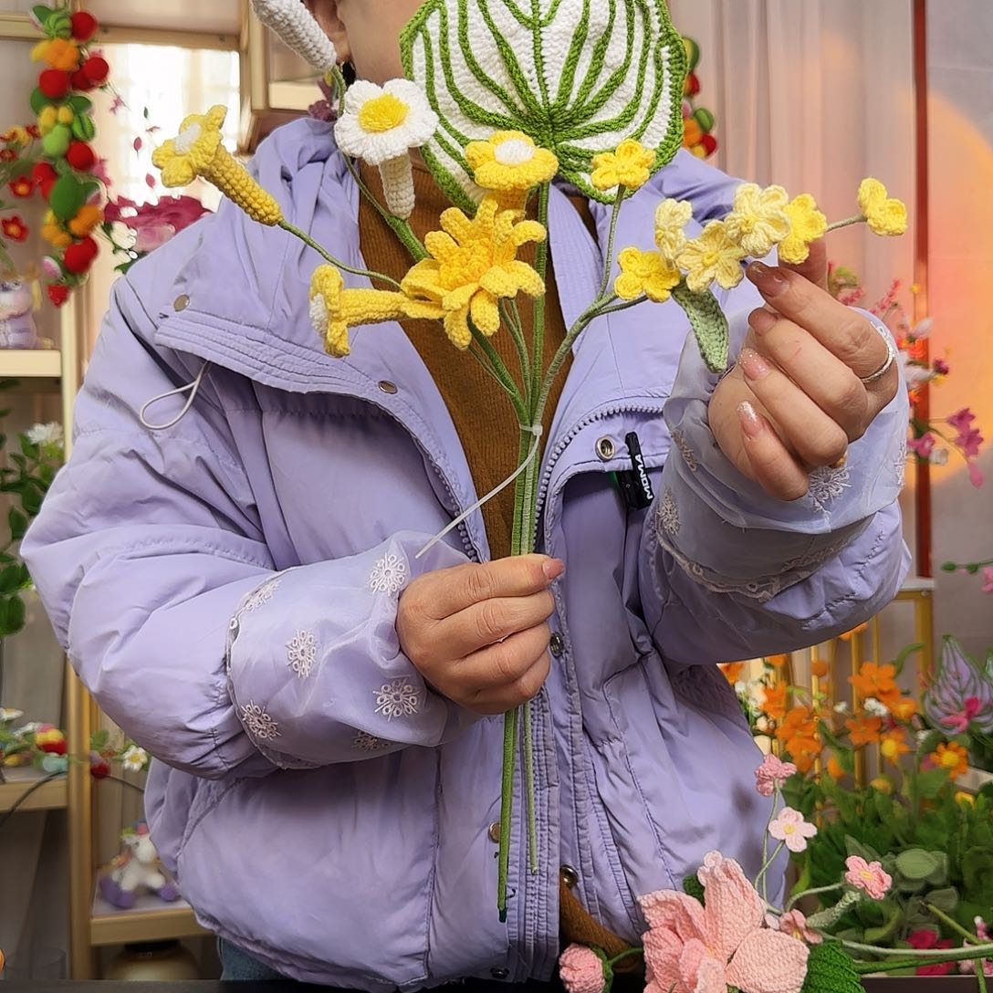 手工钩织设计花束