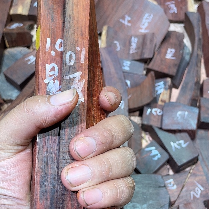 小叶紫檀小叶紫檀