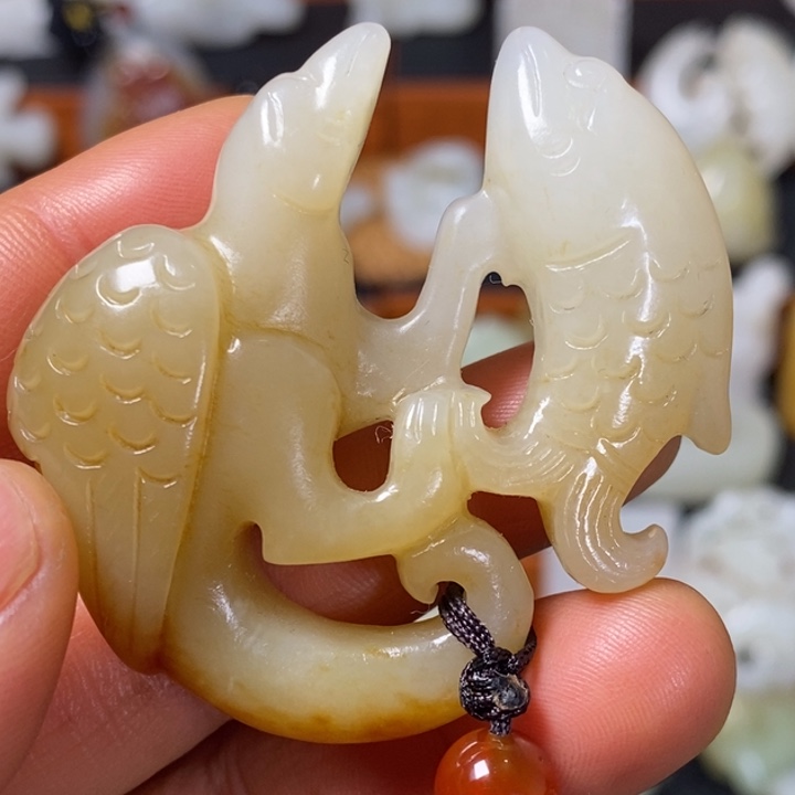 用***3和田玉未镶嵌颈饰