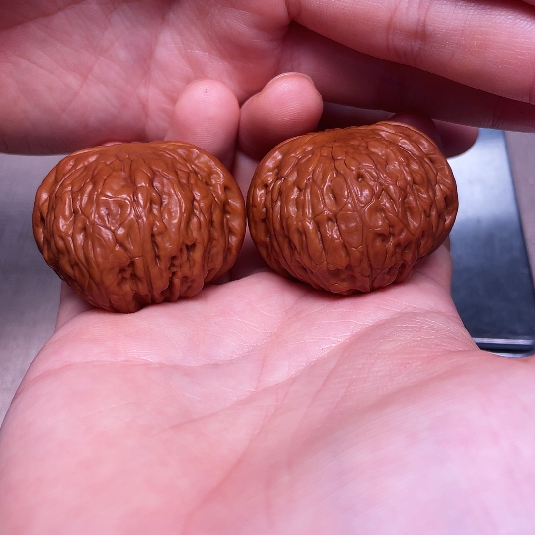 文玩核桃吊坠铁锤