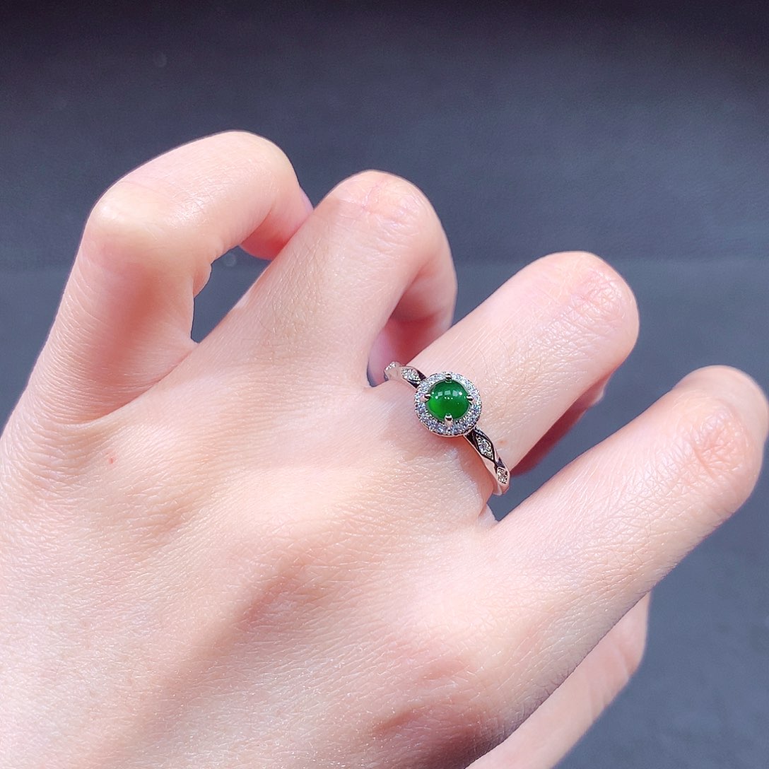 未镶嵌戒指翡翠翡翠