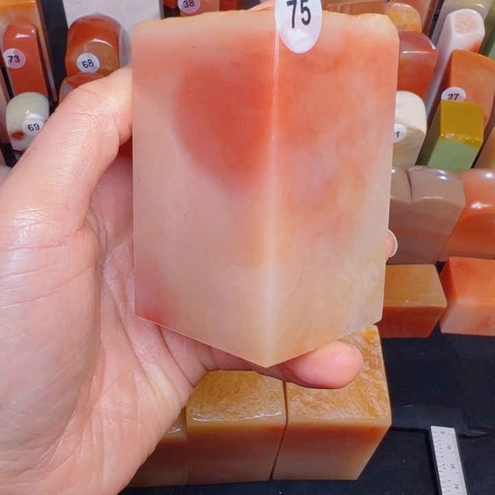 老挝石J****s老挝精品素章