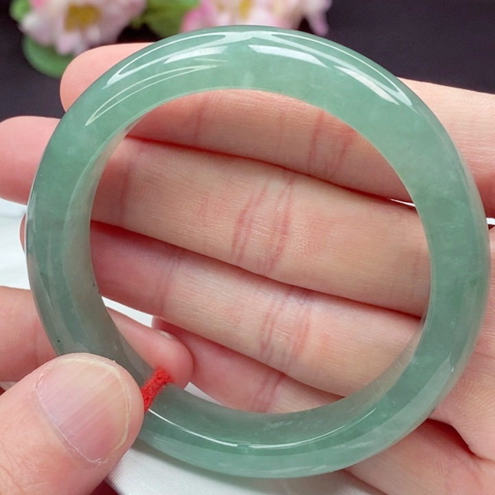 翡翠未镶嵌手镯55.8圈