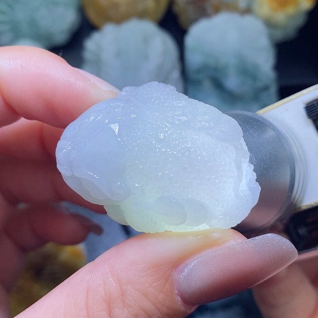 定制翡翠未镶嵌翡翠