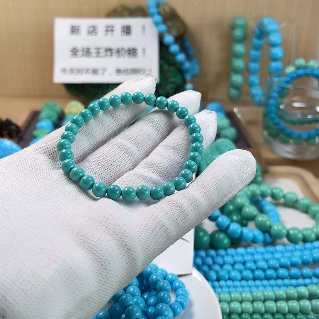 洛***家湖北工厂批发精选绿色手串雕刻DIY配饰