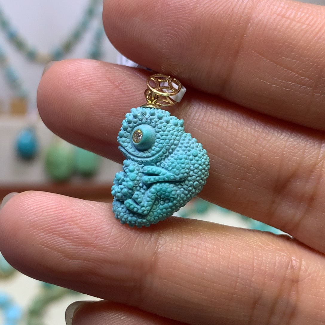 绿松石18K金镶嵌吊坠