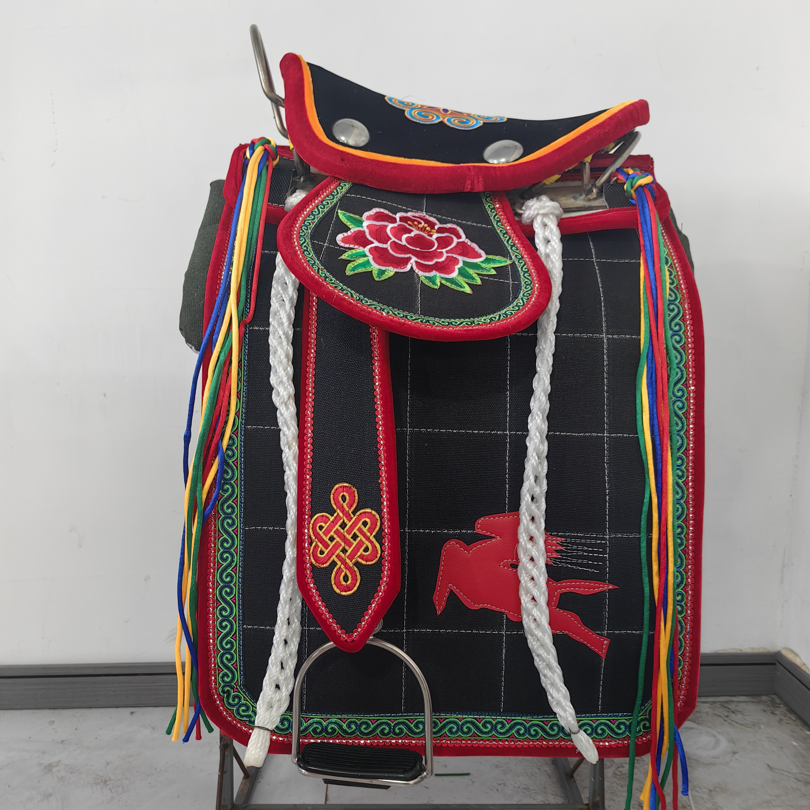 白钢骨架马图马鞍马鞍全套马具全套批发马鞍子全套马鞍子马具