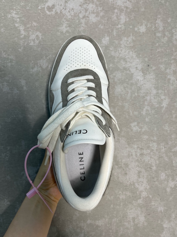 99新 Celine/思琳 99新/41*1/Celine低帮运动鞋/06452