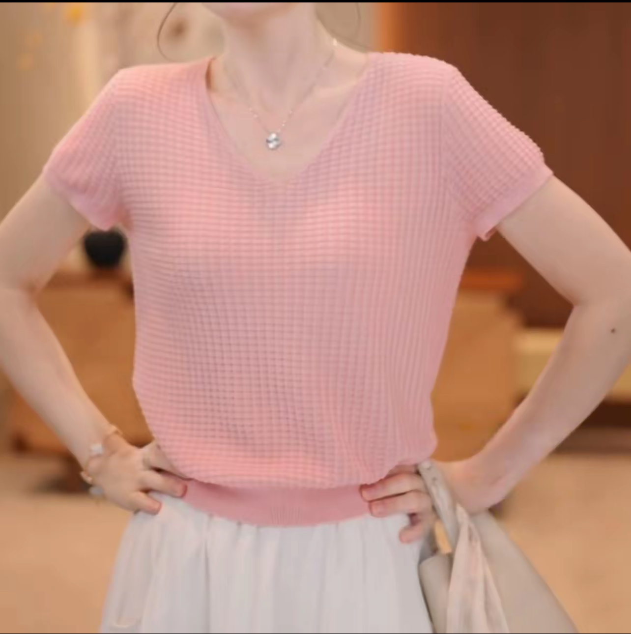 【夏季新款1】显瘦百搭v领针织短袖透气打底衫上衣女