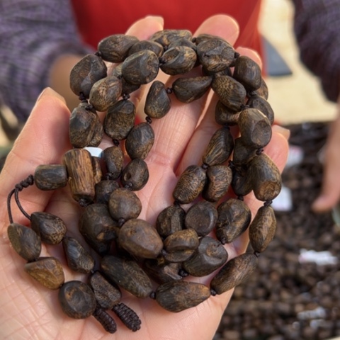 沉香手串红土乌身沉水31克卡0.9多样性发1串