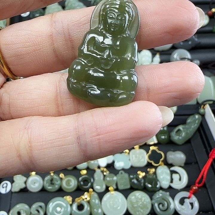 和田玉吊坠(不含链)未镶嵌