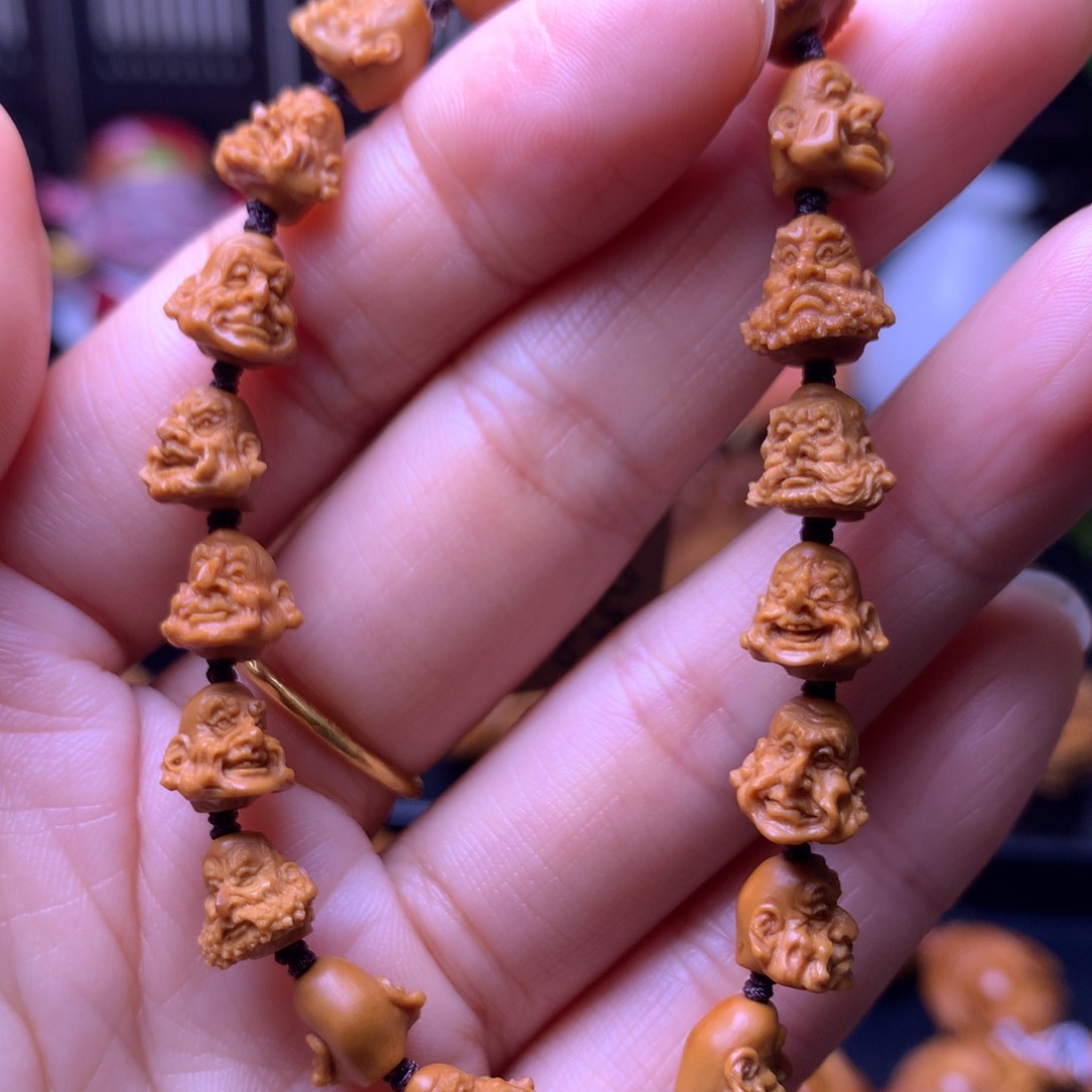 橄榄核手串/手链核尖罗汉