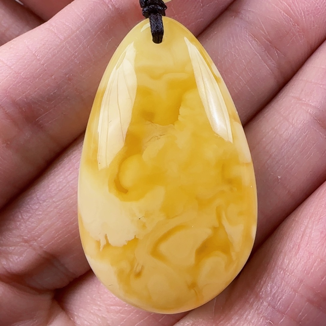 琥珀裸石未镶嵌蜜蜡