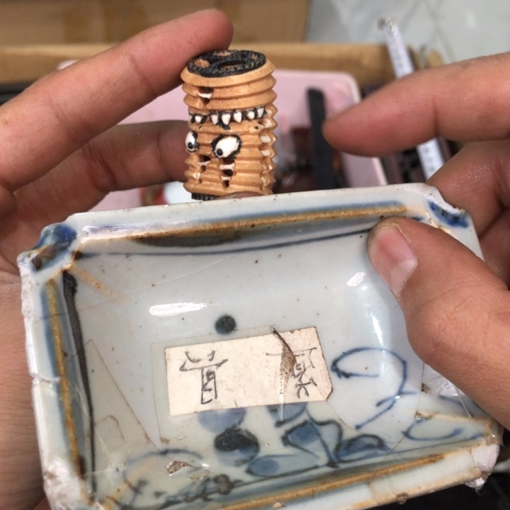 陶瓷孤品单件车里拍