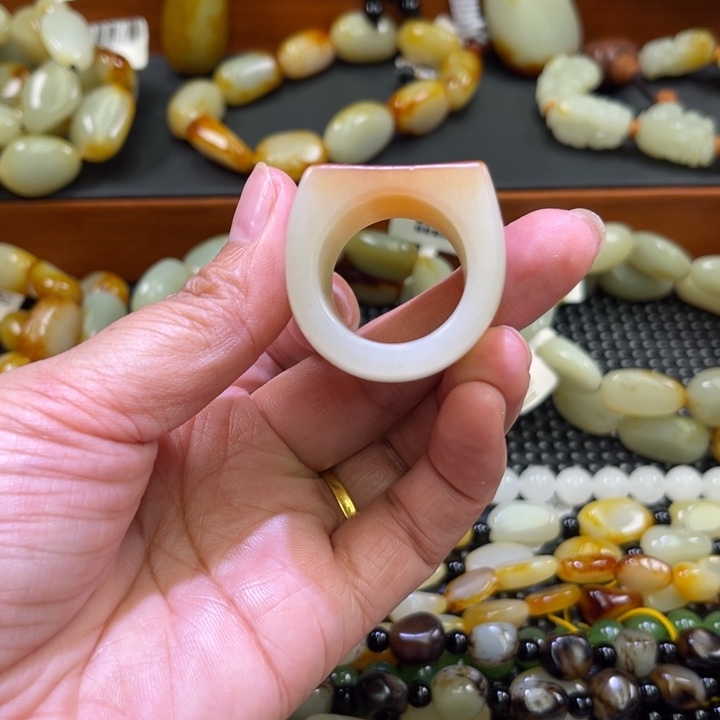 手链未镶嵌和田玉