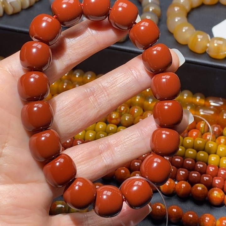 玛瑙/玉髓手链未镶嵌小**纪