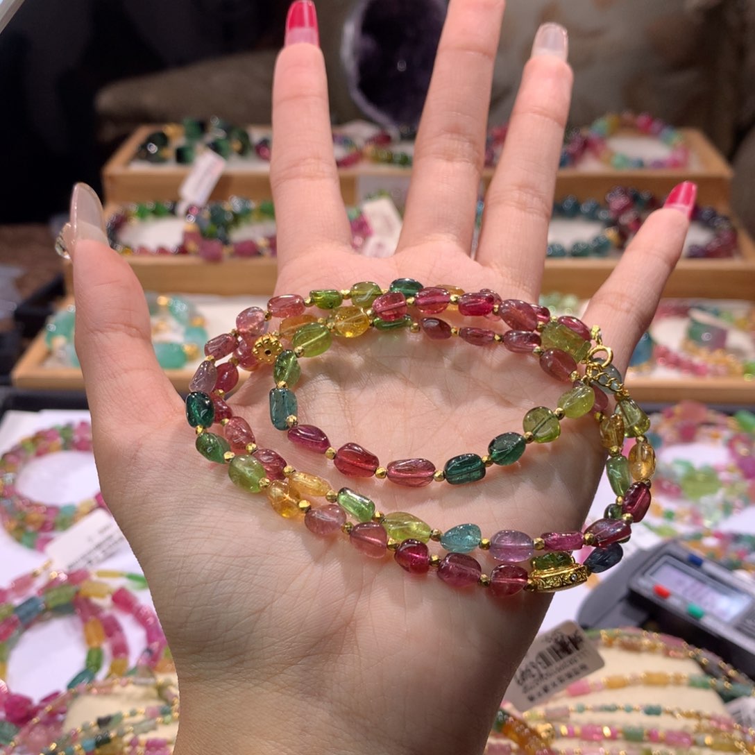 未镶嵌多样性发货其一碧玺