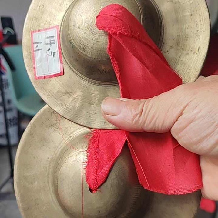 志***：老旧14.5公分小金镲