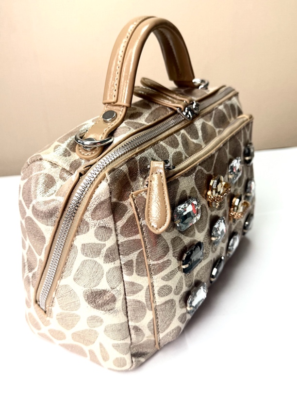 斜挎包拉链肩色爱心单根耐刮仙女风女士印花便携