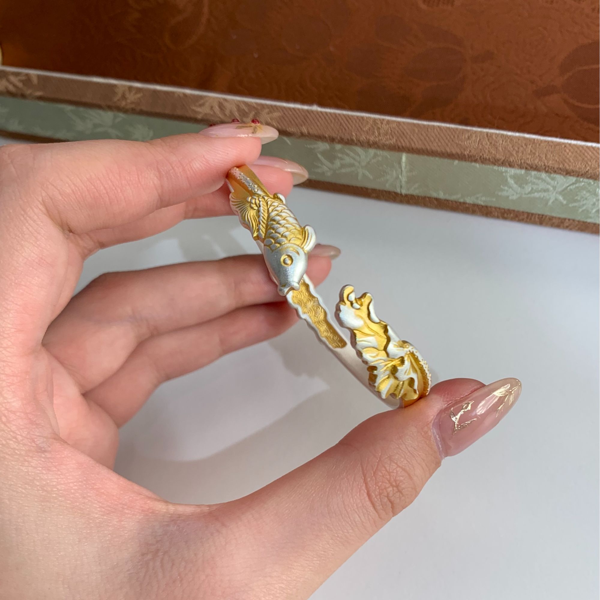足银手镯 燕归 yangui “戏莲”锦鲤莲花 足银999.9开口手镯22g