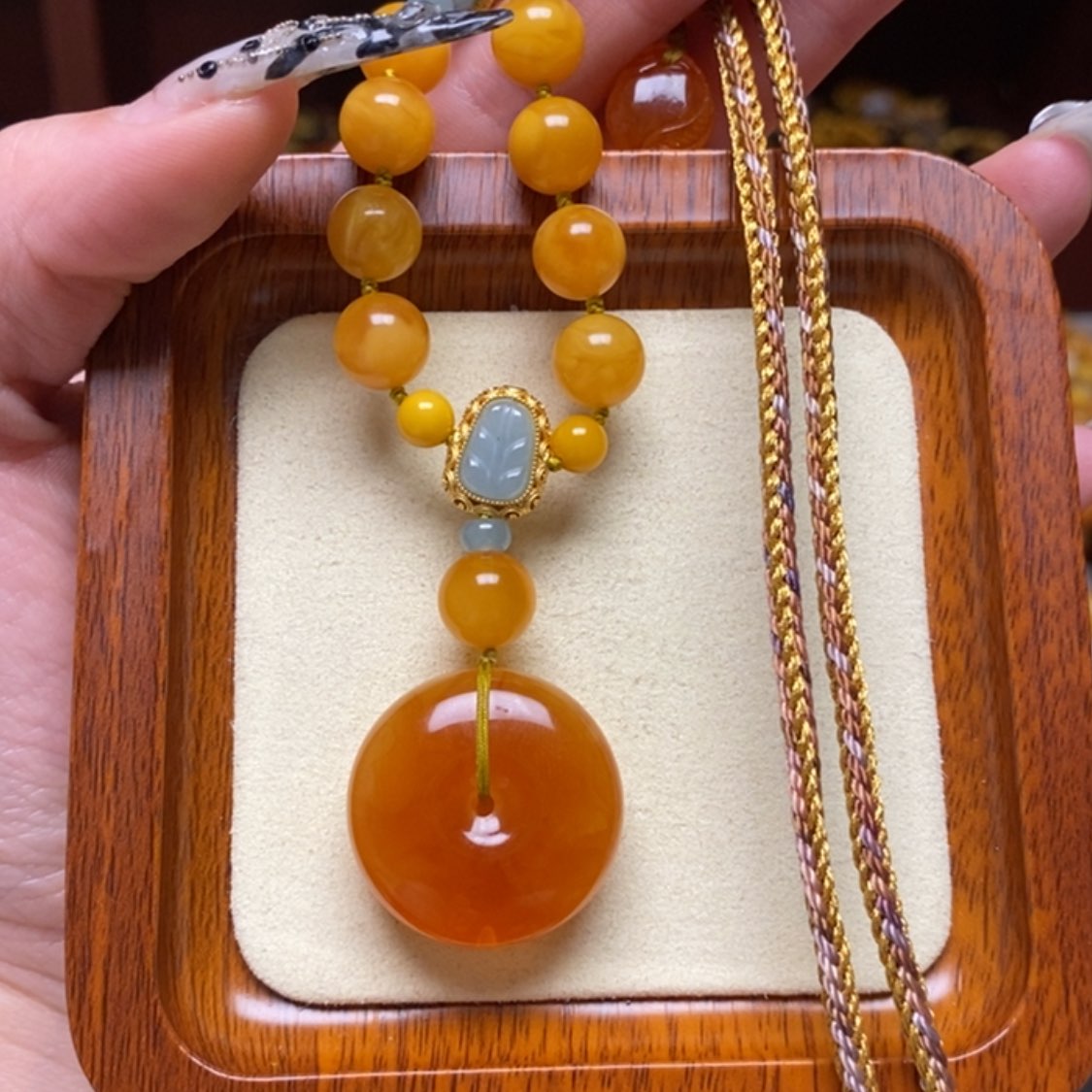 【闪购商品】蜜蜡颈饰未镶嵌项链