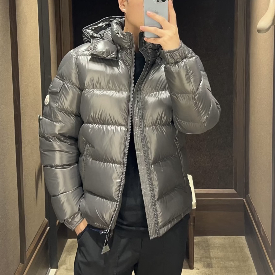 未使用 MONCLER 蒙口【MAYA】水泥灰色 男女同款鹅绒羽绒服