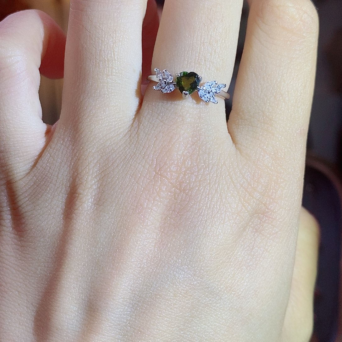 碧玺银S925镶嵌戒指