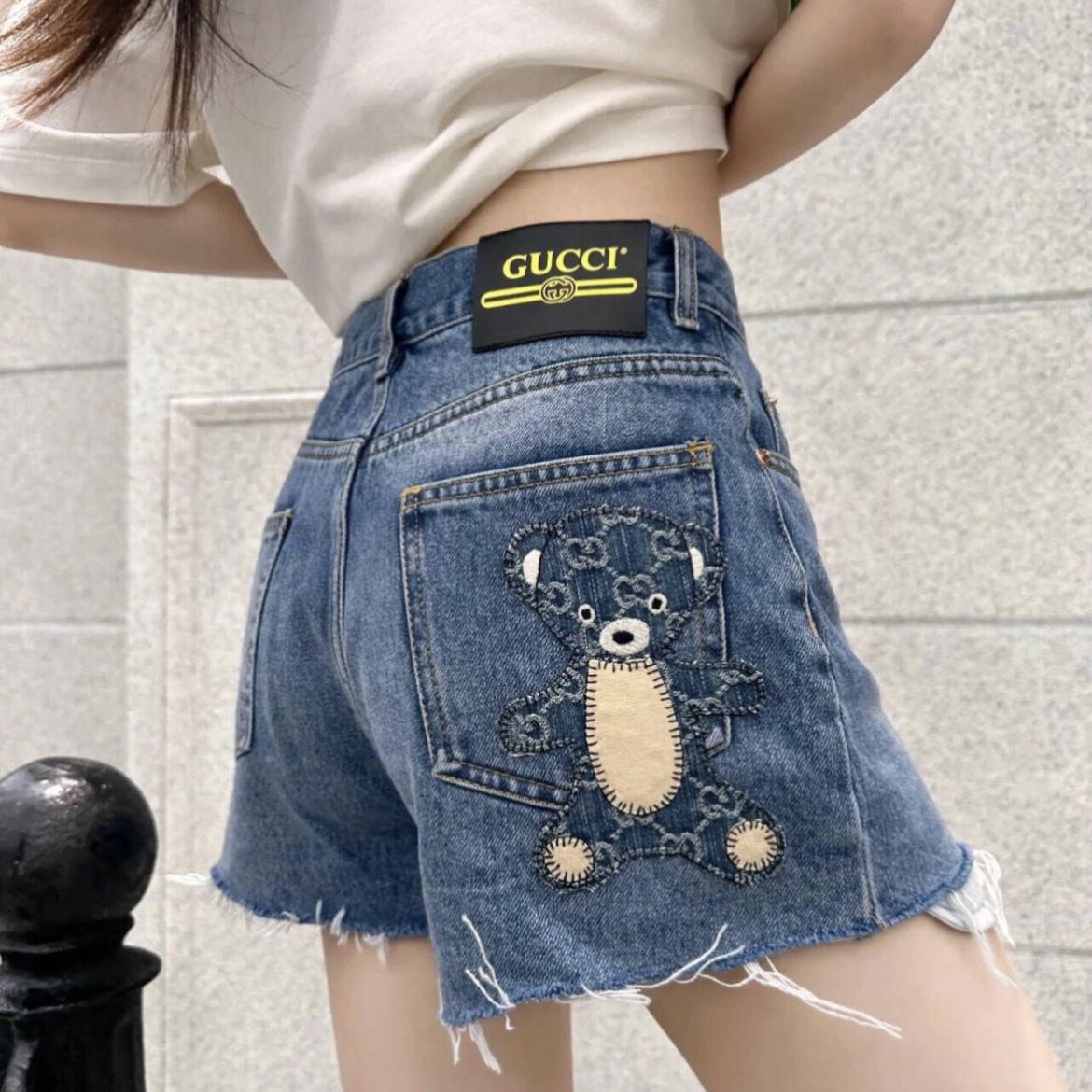 全新未使用 GUCCI/古驰 古驰小熊图案牛仔短裤