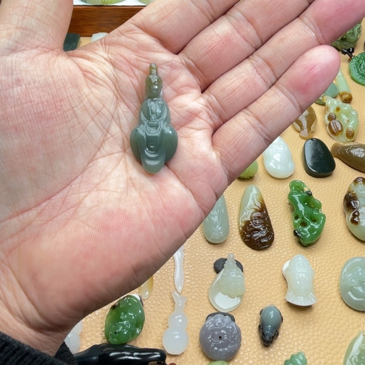 和田玉颈饰未镶嵌定制款