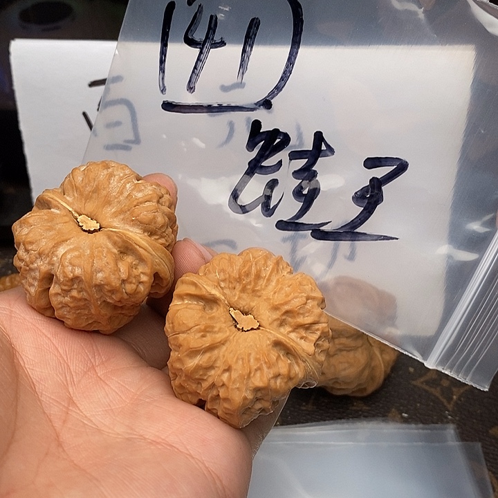 吊坠文玩核桃醒*?W68346749794694694