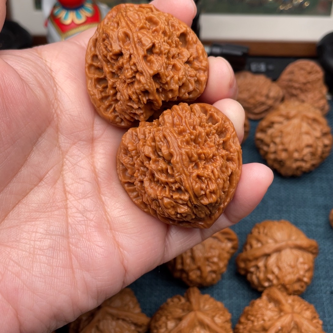 把件文玩核桃红皮涿鹿三角疆42