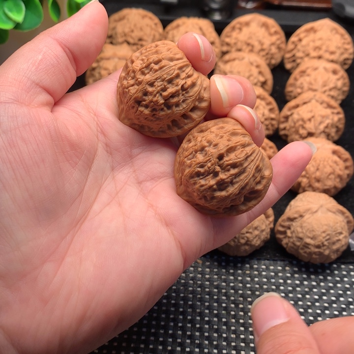 文玩核桃把件38公子帽