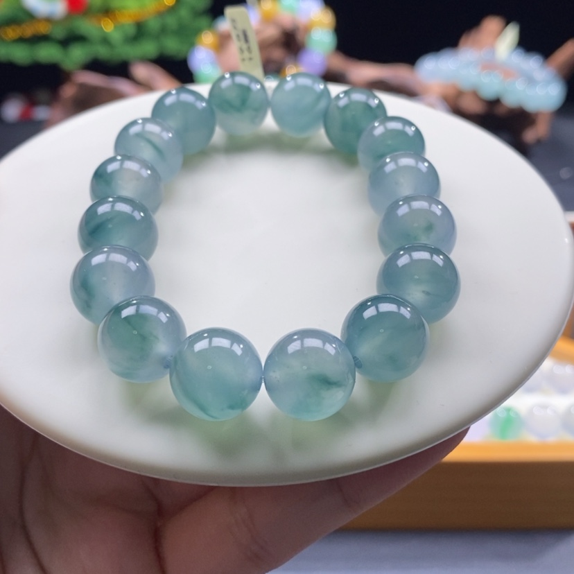 【闪购商品】翡翠手串未镶嵌高冰天空蓝飘花手串卡12+