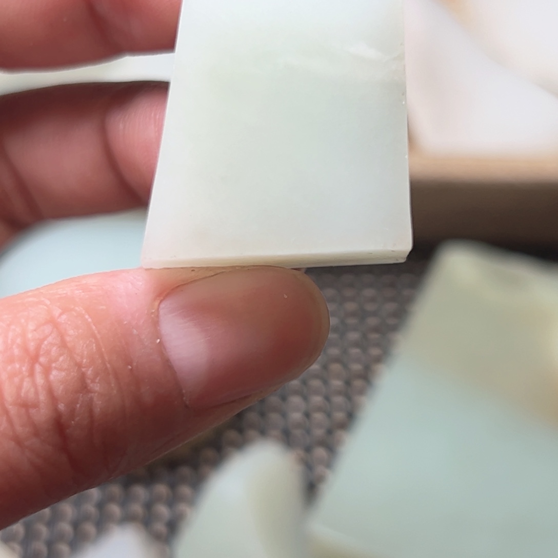 和田玉未镶嵌项链