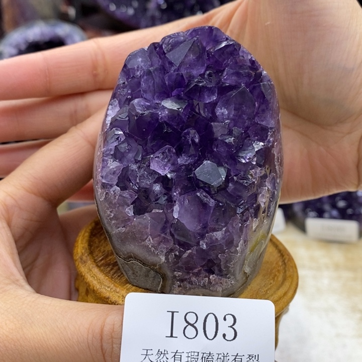 水晶大型摆件（非配饰）未镶嵌