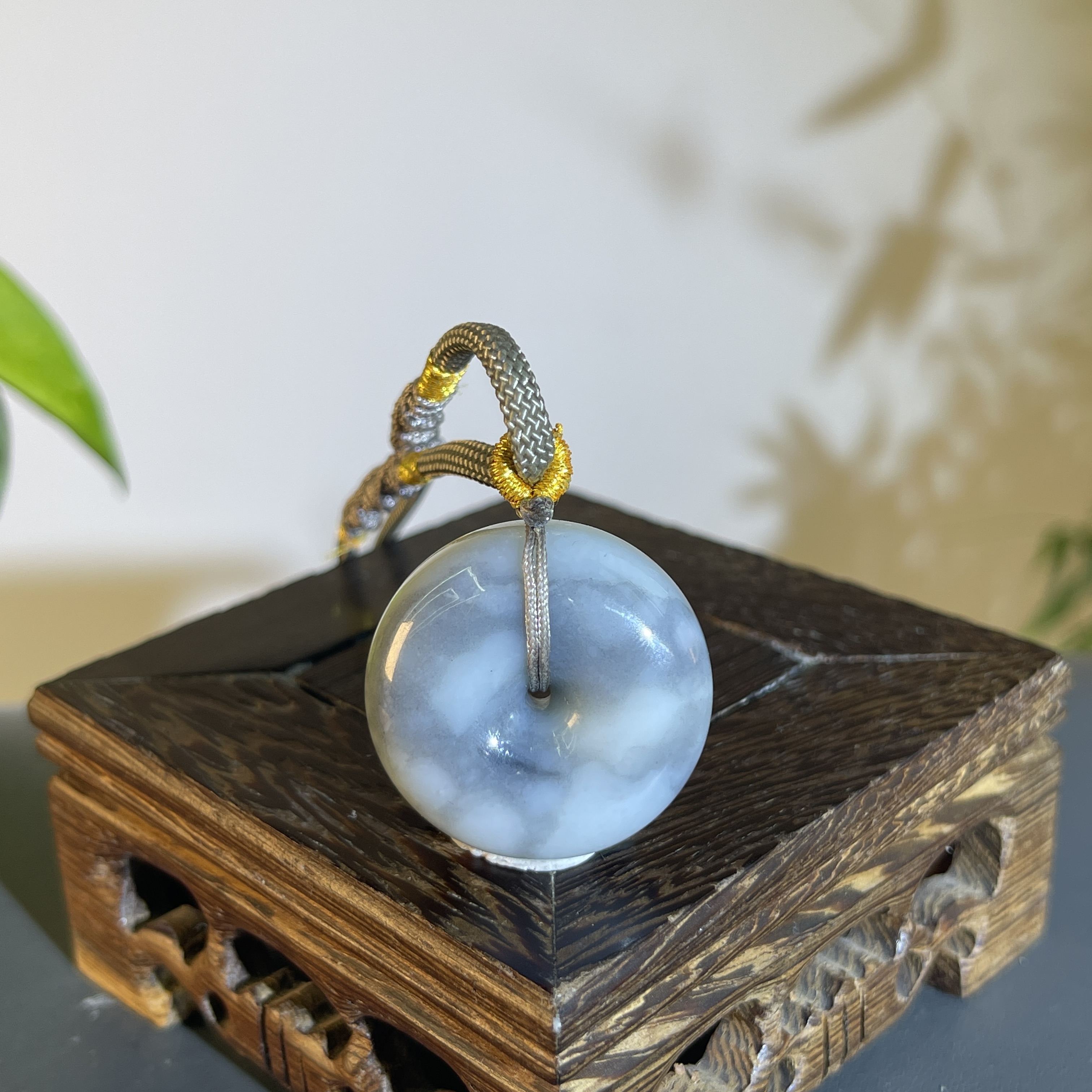 JTA27-20    和田玉-平安扣