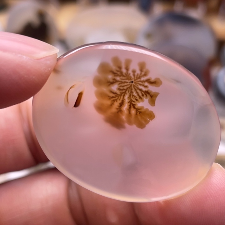 玛瑙/玉髓未镶嵌吊坠(不含链)