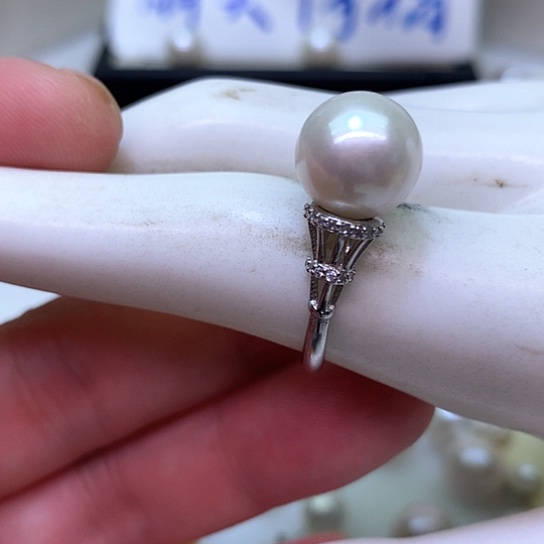 银S925镶嵌淡水珍珠耳饰
