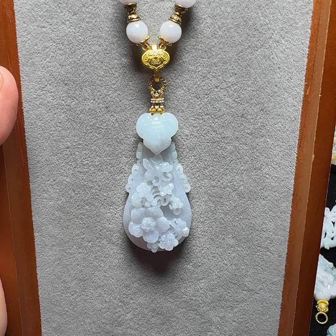 吊坠(赠链)未镶嵌翡翠˚****