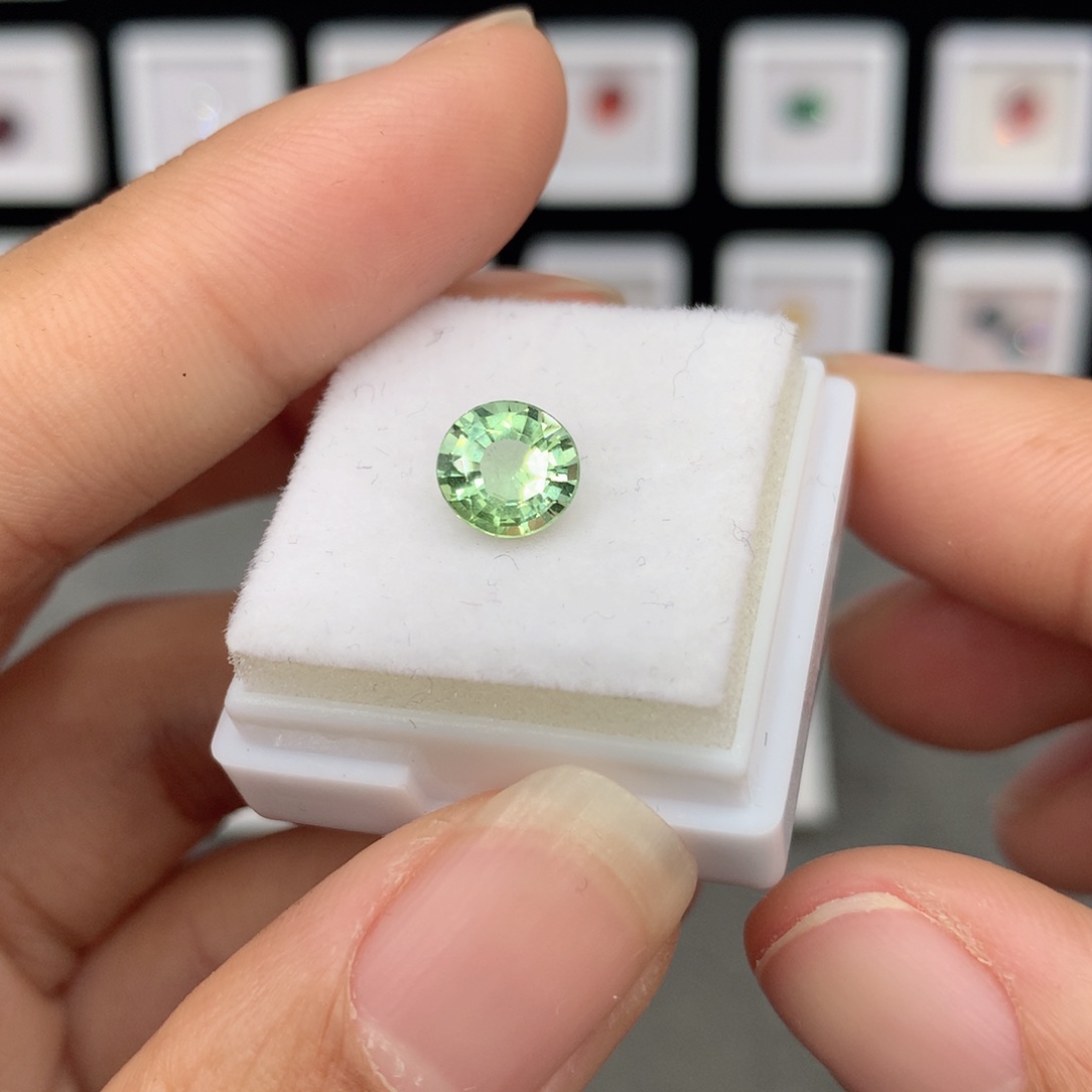 裸石未镶嵌碧玺1.11克拉薄荷绿