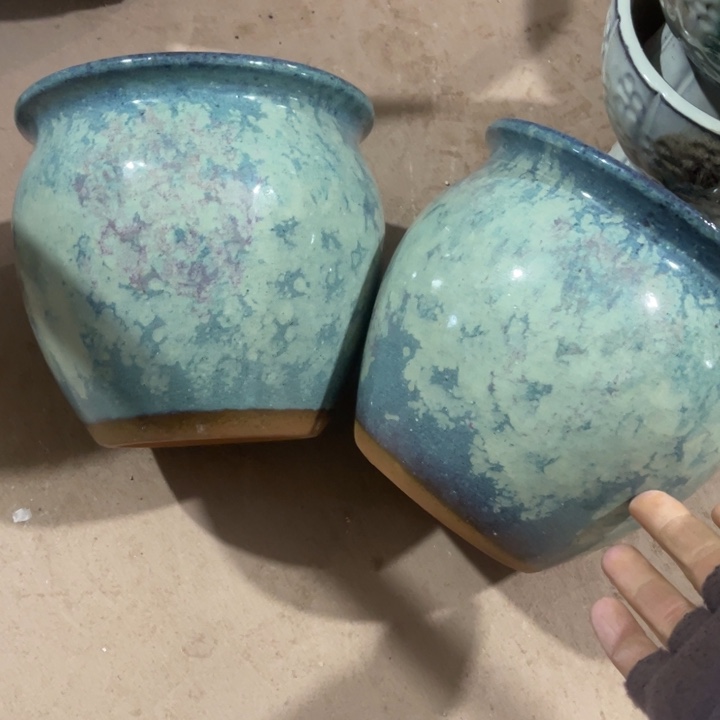 紫砂花盆口径20高度19两只正品