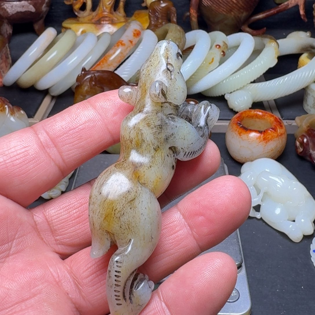 和田玉挂件未镶嵌