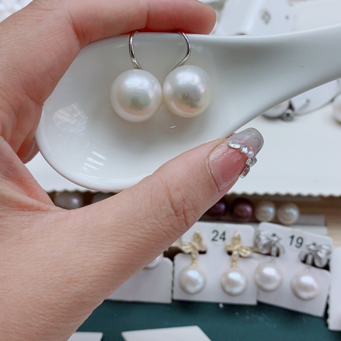 婷***止银S925镶嵌耳饰淡水珍珠
