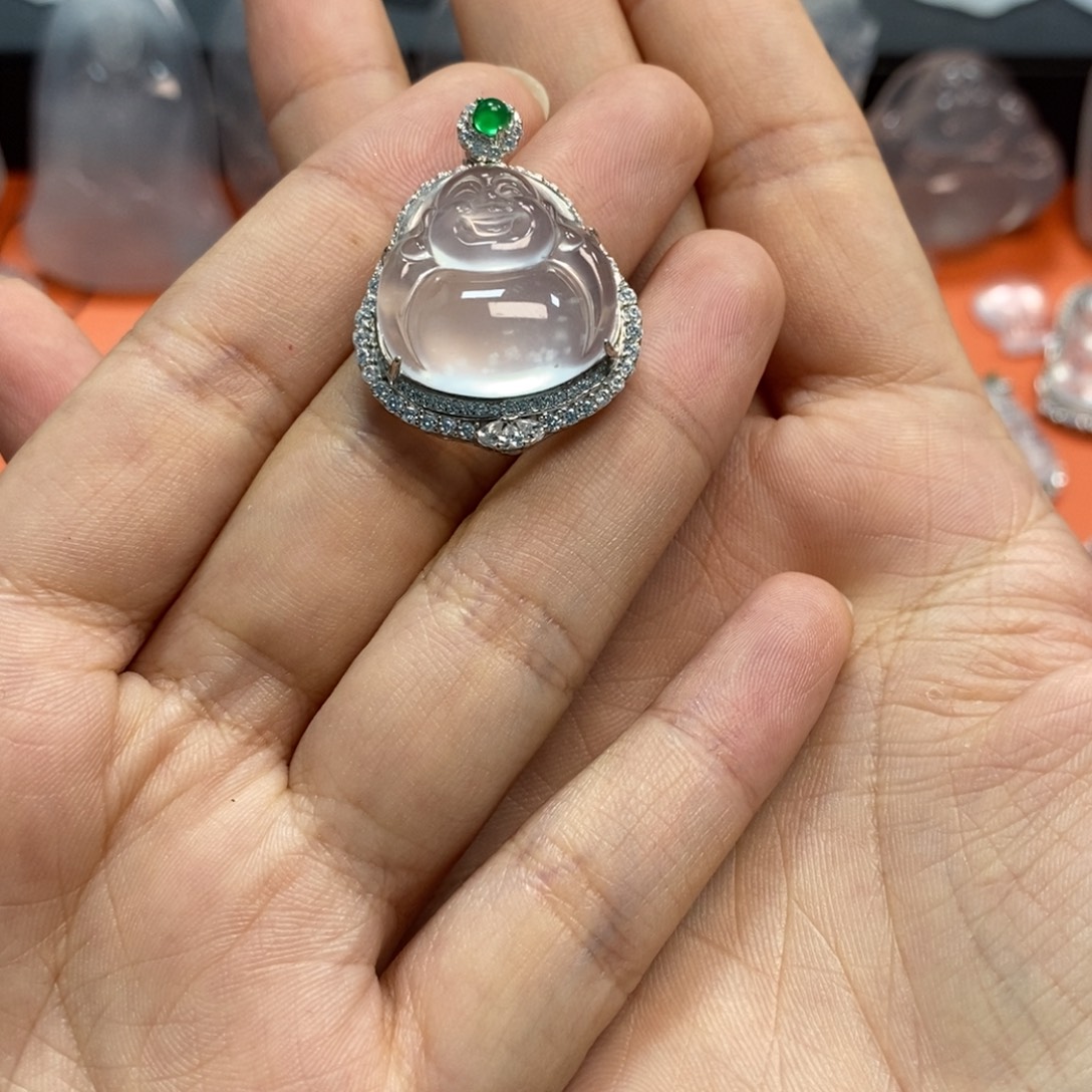 义***天石英质玉银S925镶嵌颈饰